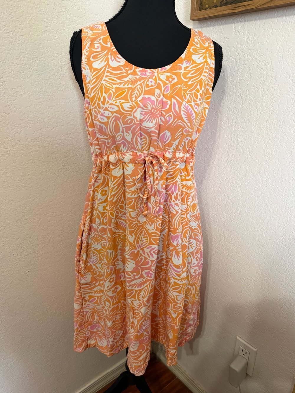 Blue Ginger Sleeveless Orange & White Floral Tie-Waist Mini Dress - Size M